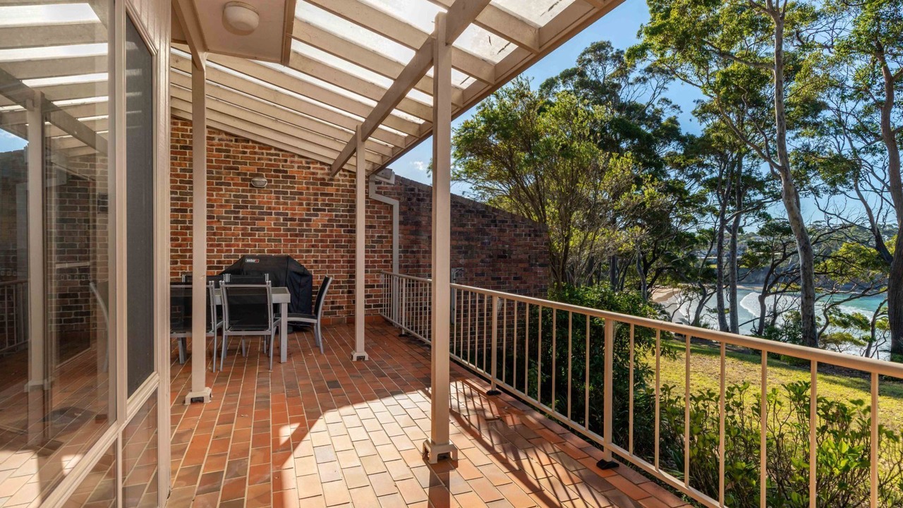 Photo of Outdoor in Denhams Beach