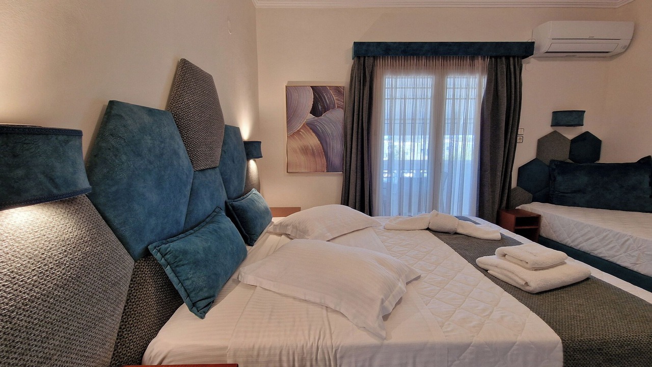 Photo of Bedroom in Adamas