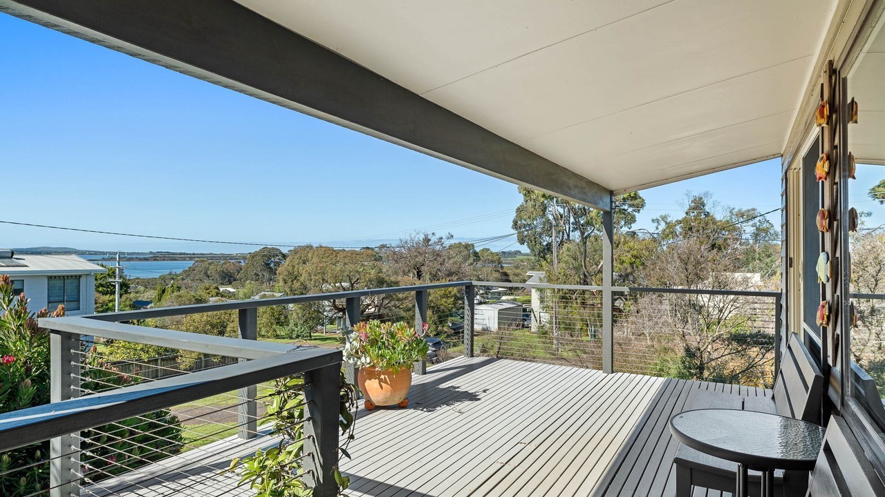 Photo of Patio Balcony in Rhyll