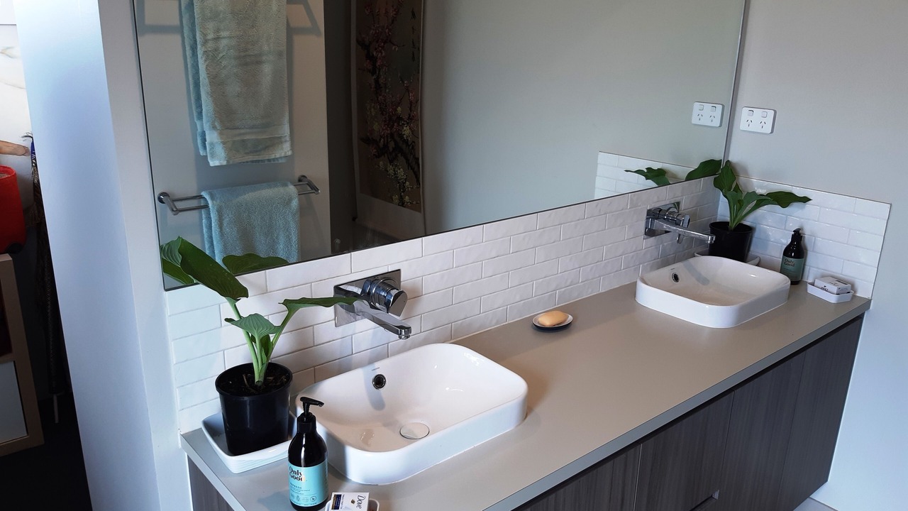 Photo of Bathroom in Curlewis