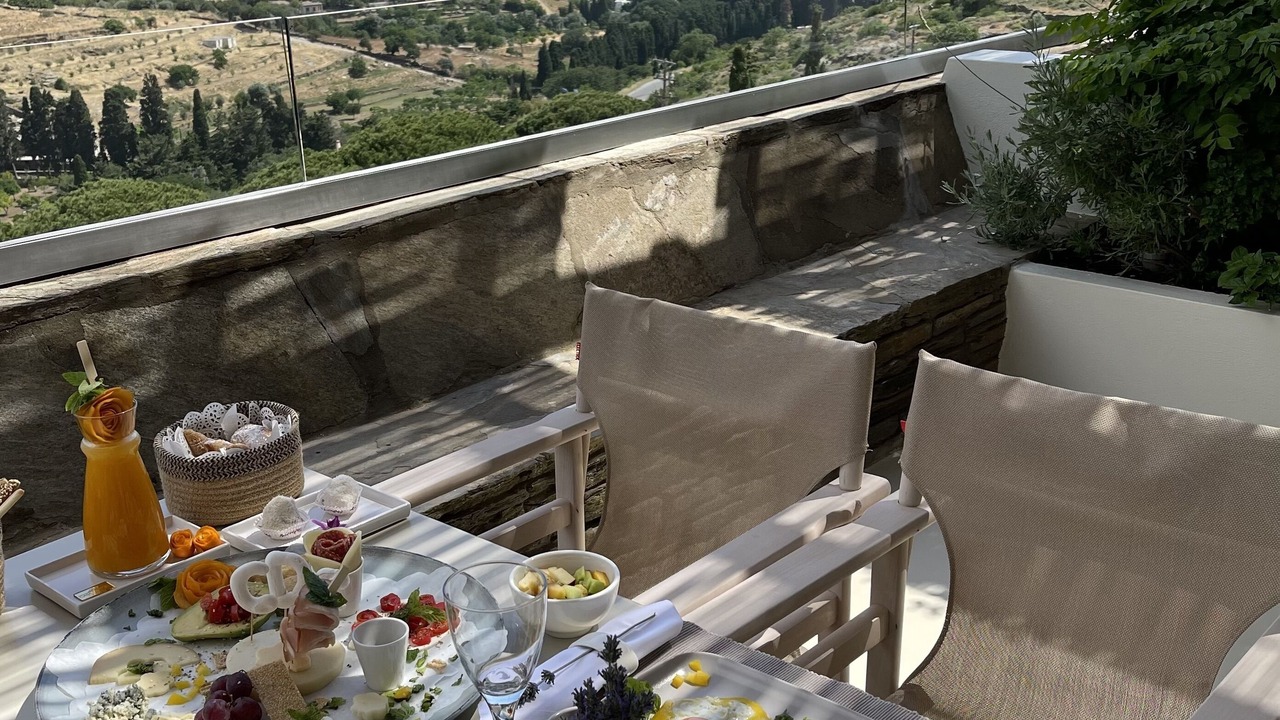 Photo of Outdoor in Paleopolis