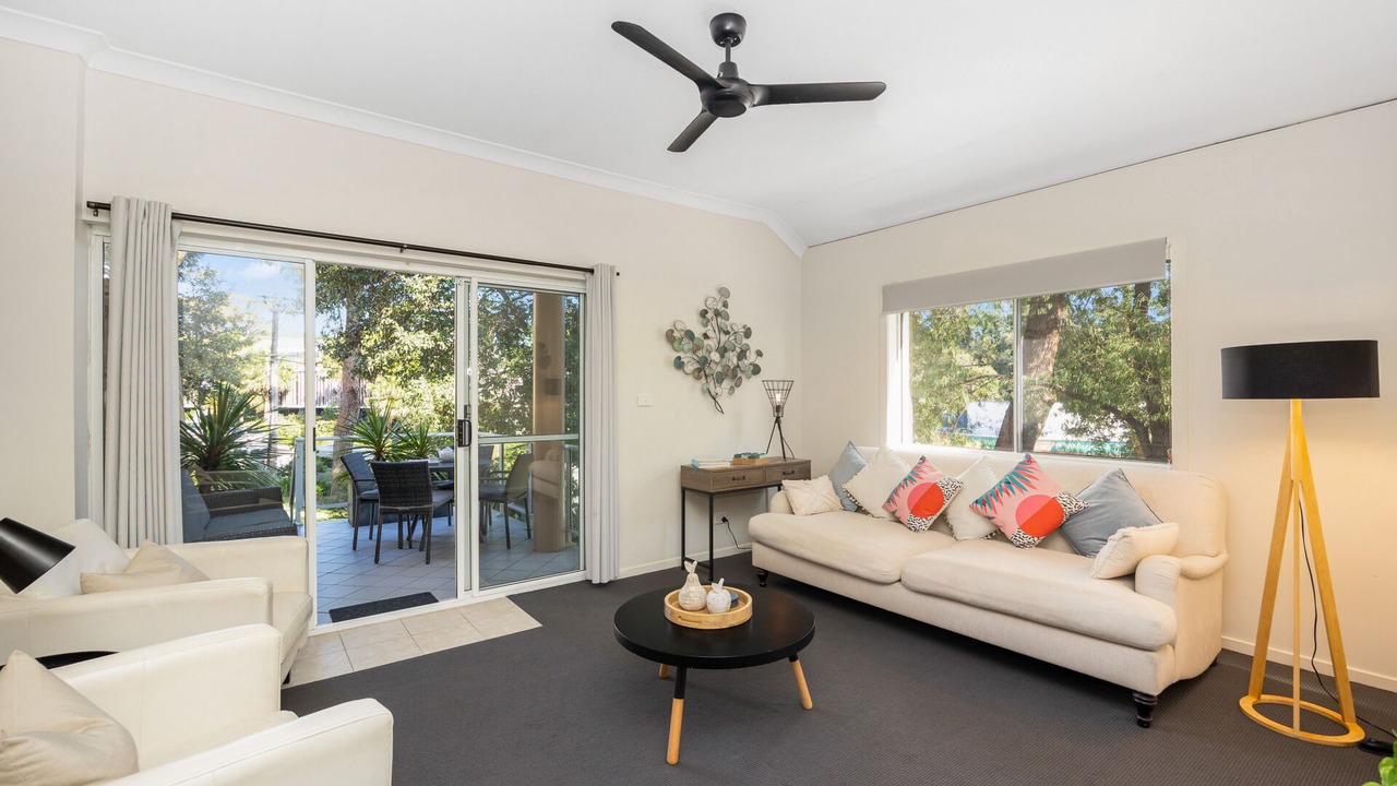 Photo of Bedroom in Mollymook Beach