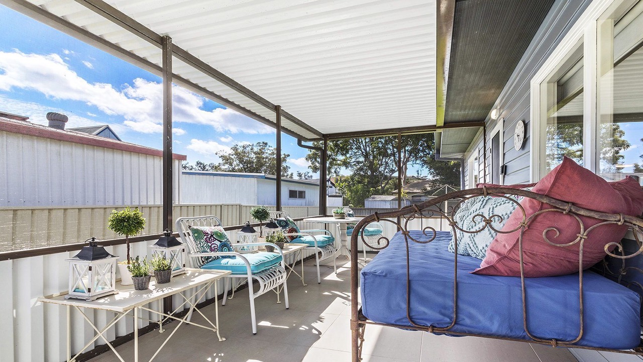 Photo of Patio Balcony in Lemon Tree Passage