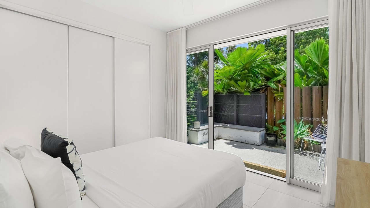 Photo of Bedroom in Palm Cove