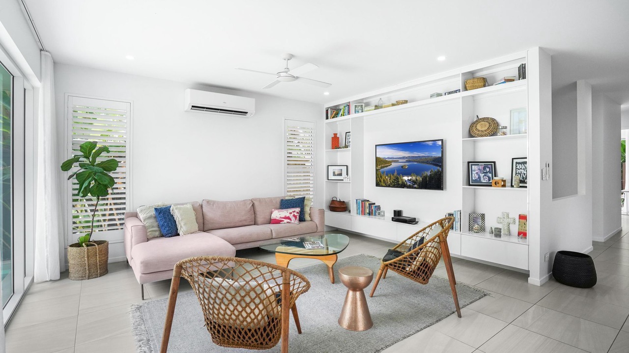 Photo of Livingroom in Palm Cove