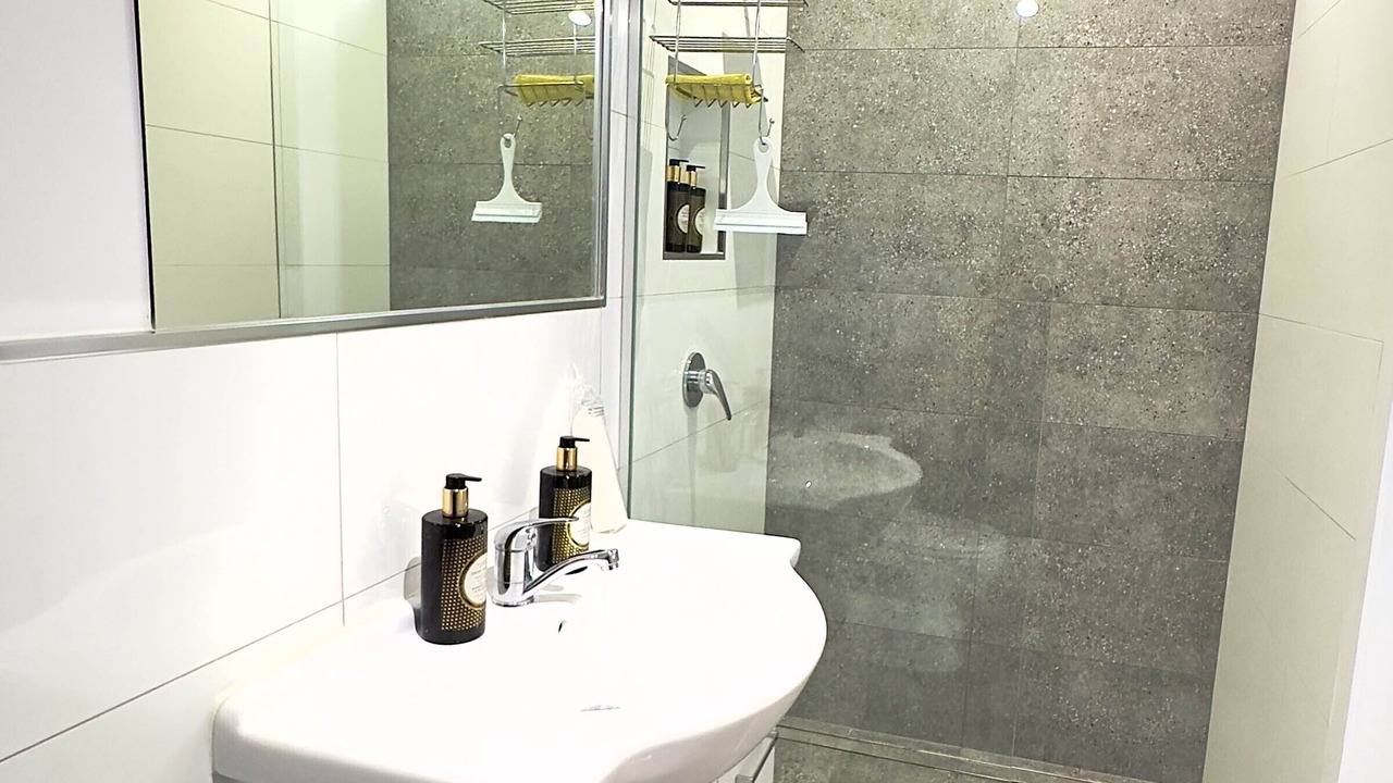 Photo of Bathroom in Williamstown