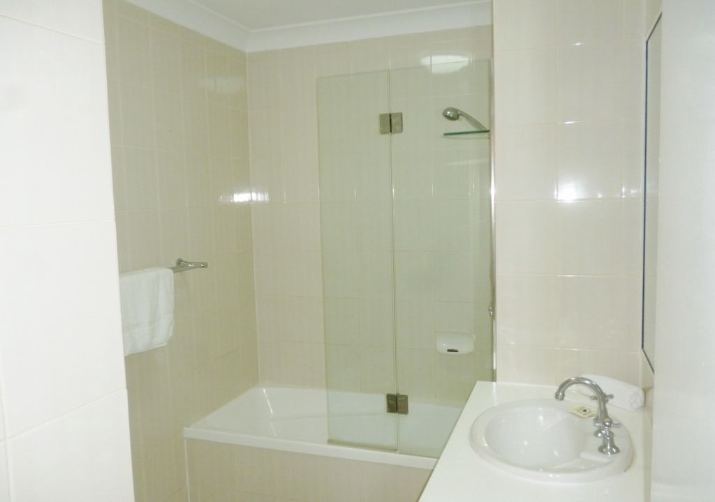 Photo of Bathroom in Broadbeach