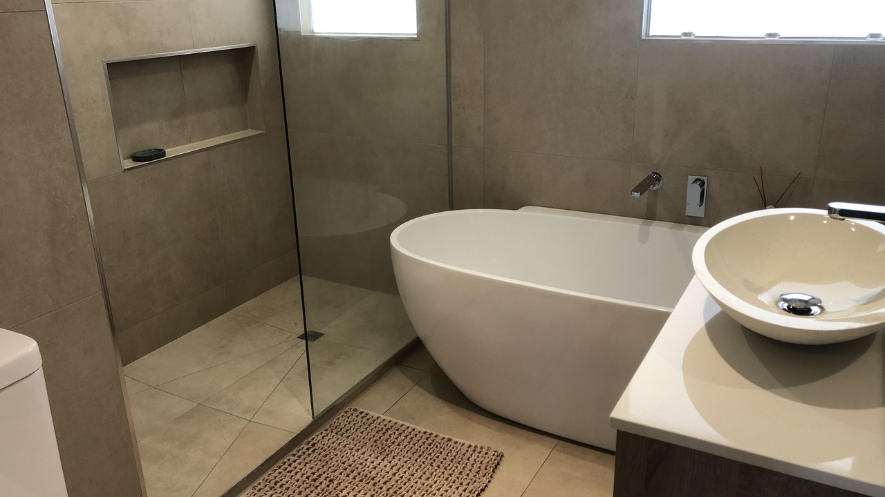 Photo of Bathroom in Torquay