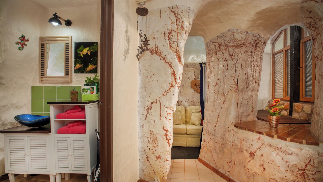 Photo of Bathroom in Coober Pedy