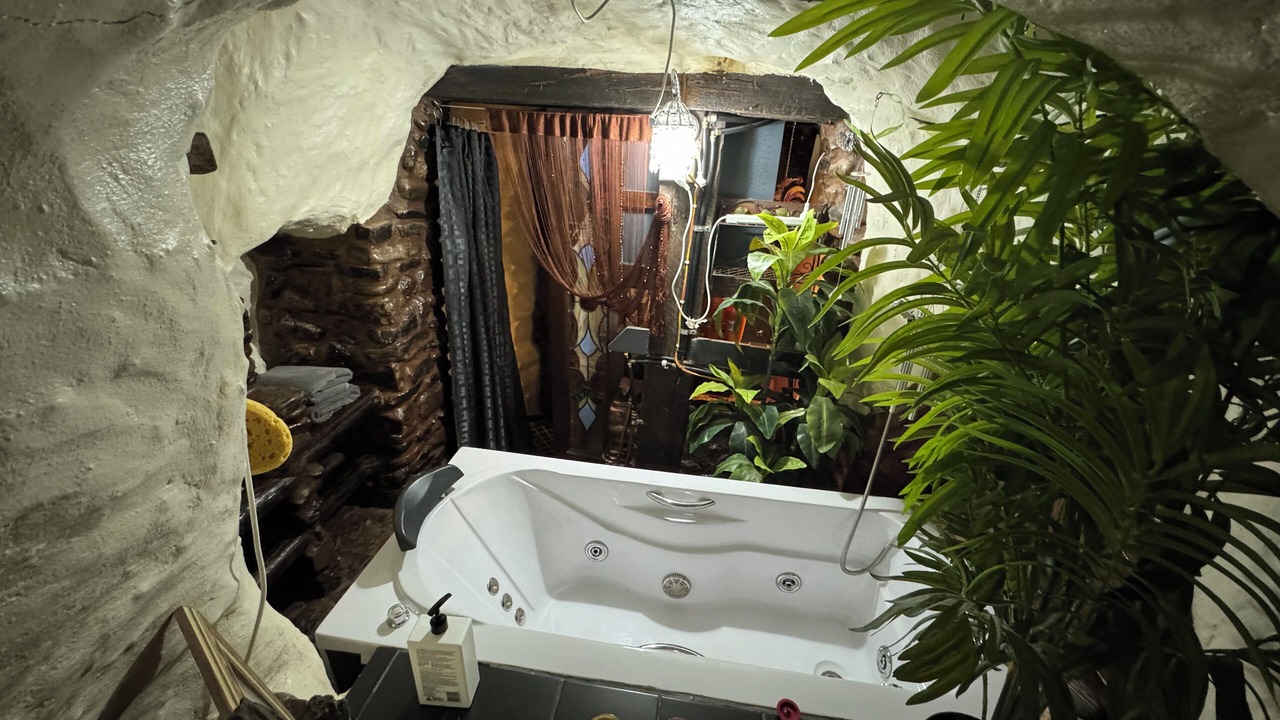 Photo of Bathroom in Coober Pedy