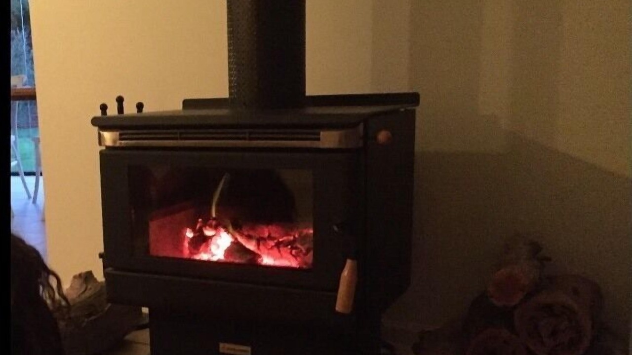 Photo of Livingroom in Yarrawonga