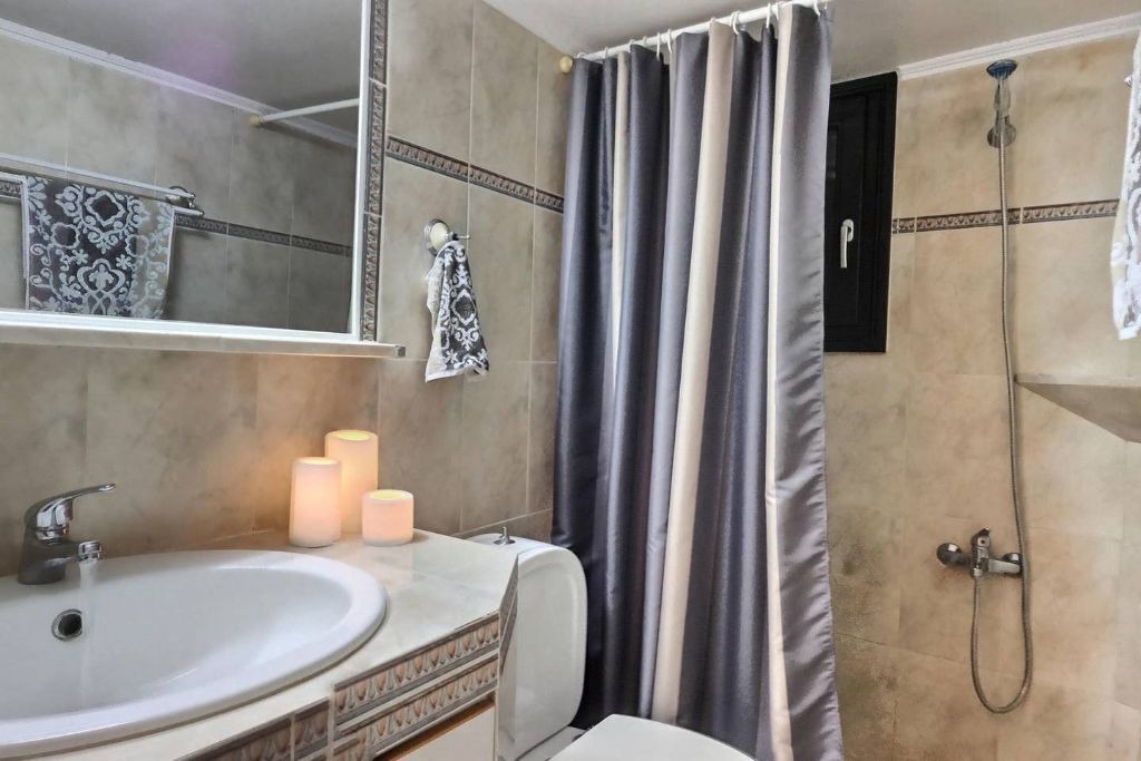 Photo of Bathroom in Paros