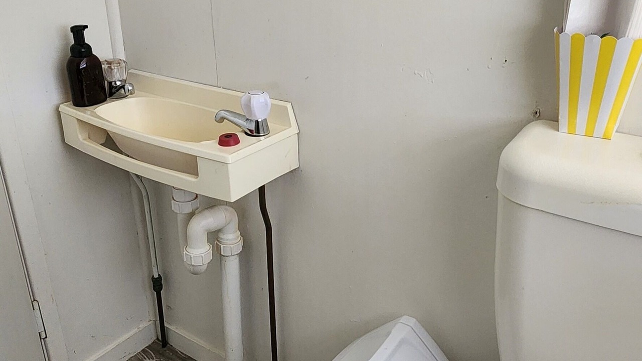 Photo of Bathroom in Mount Morgan