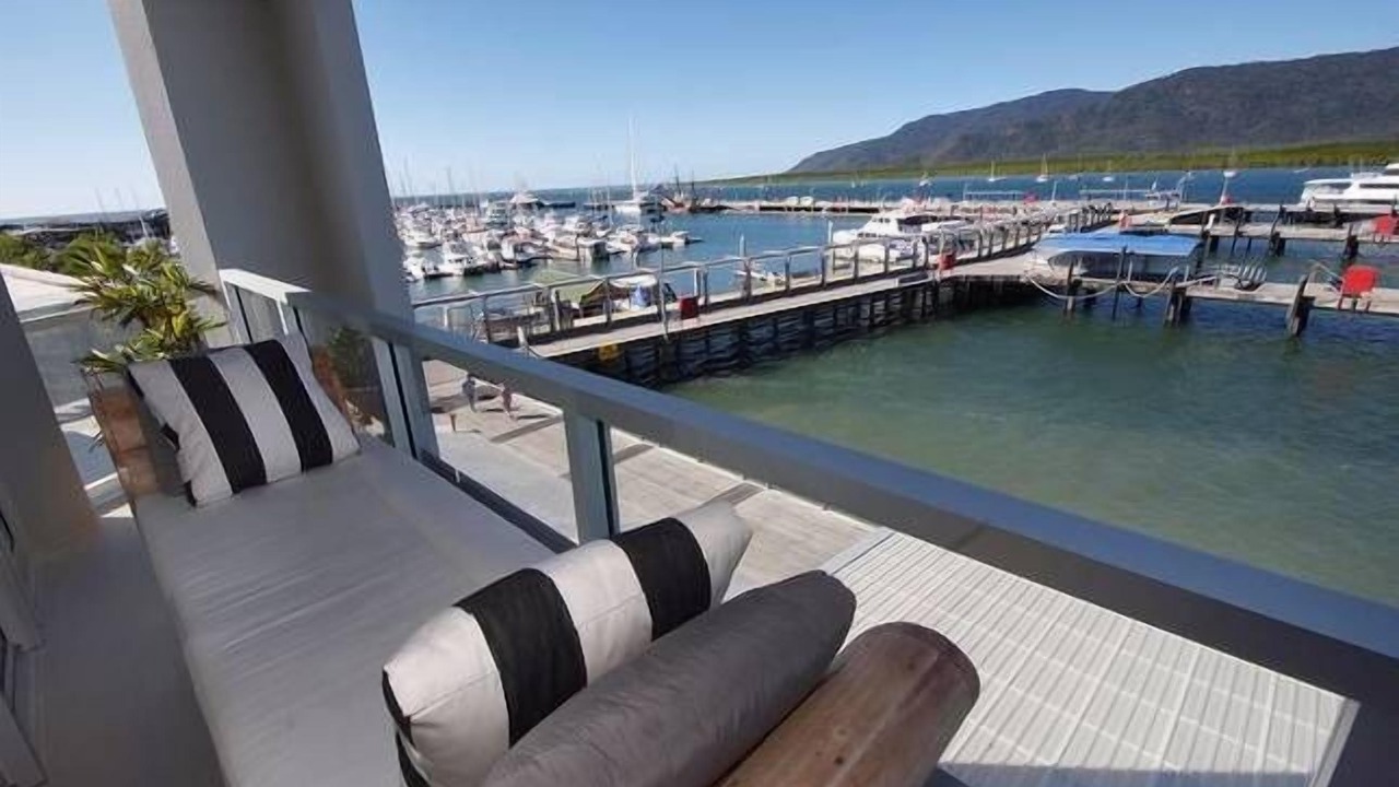 Photo of Patio Balcony in Cairns Central Business District