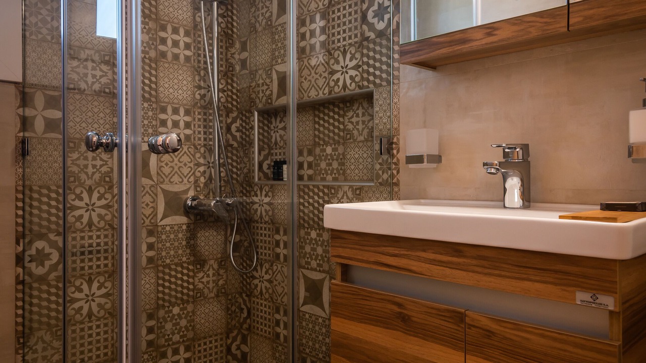 Photo of Bathroom in Adamas
