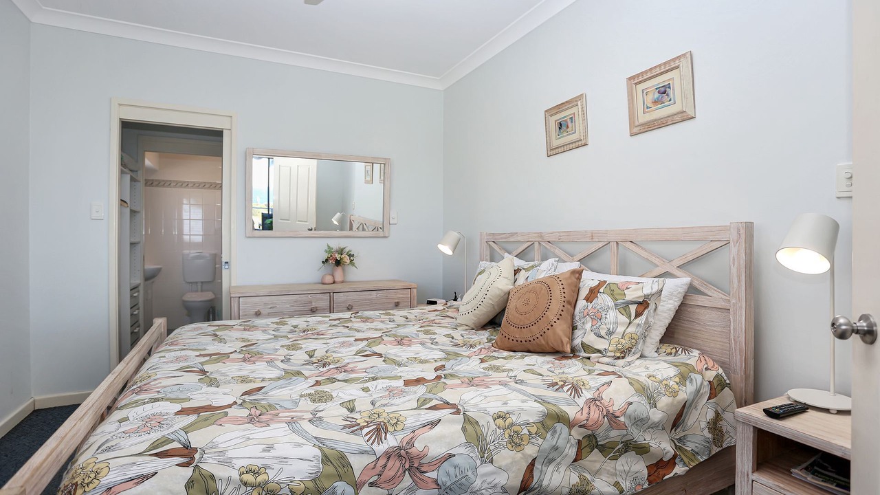 Photo of Bedroom in Hawks Nest