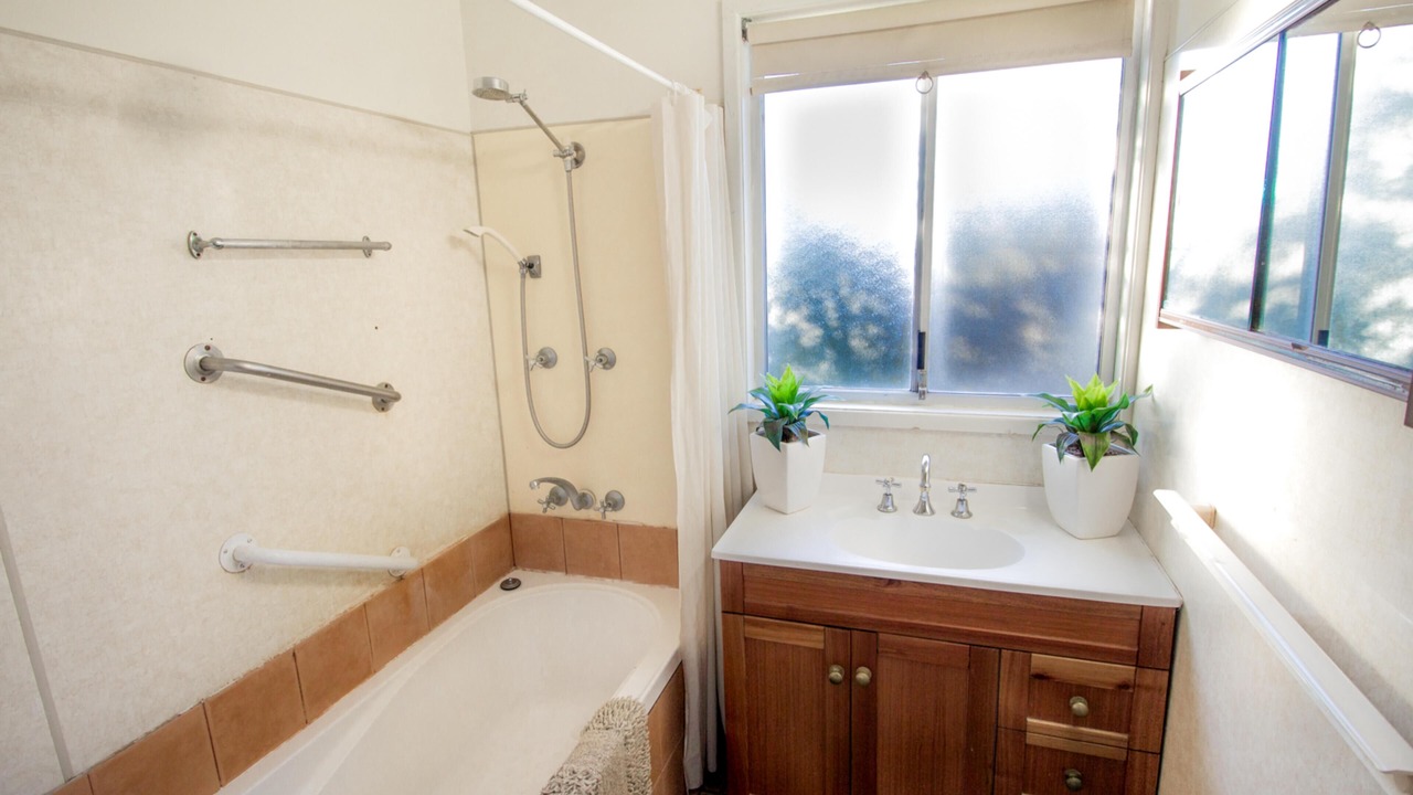Photo of Bathroom in Manilla