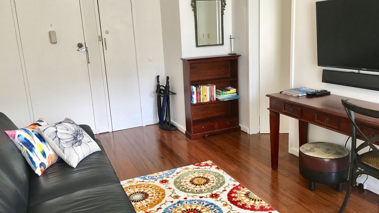 Photo of Livingroom in Battery Point