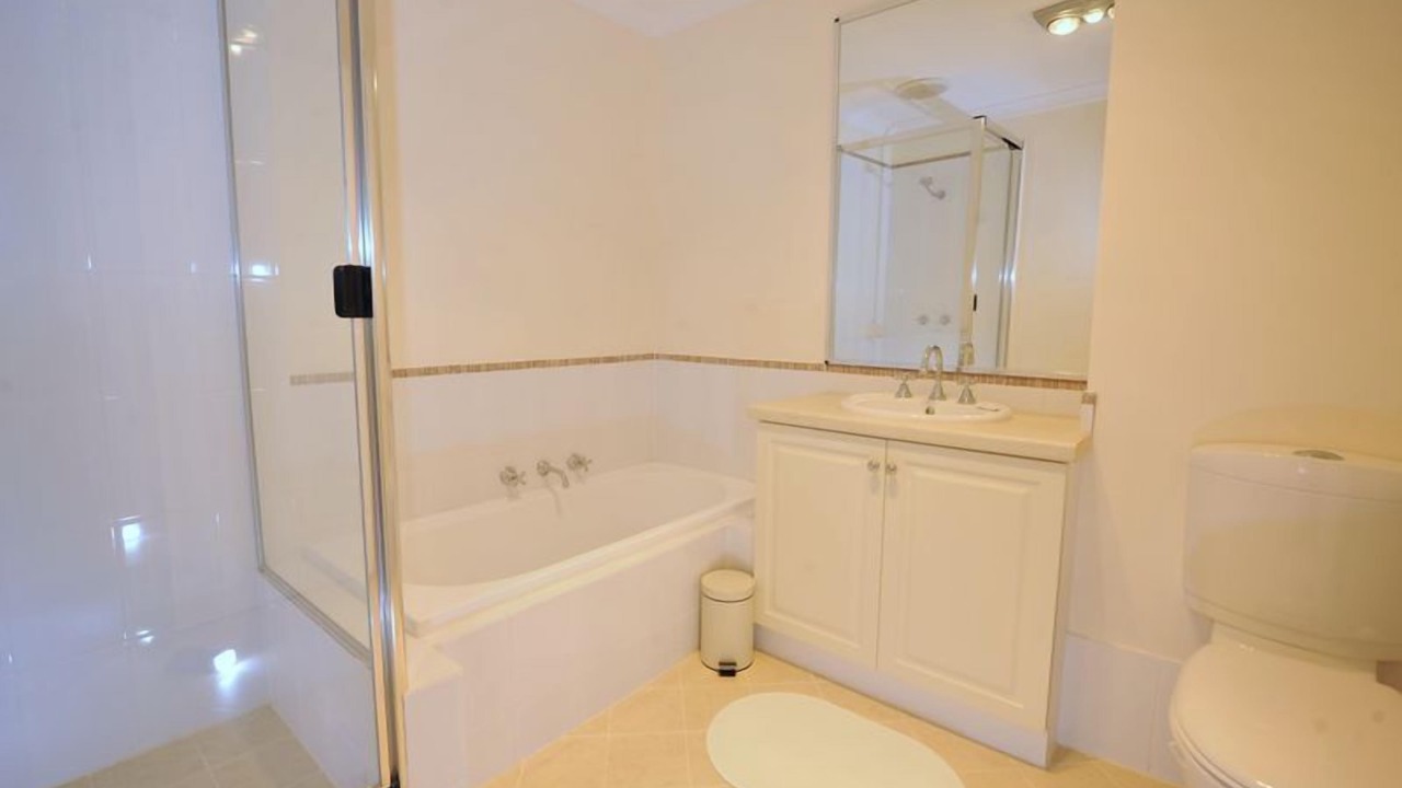 Photo of Bathroom in Rockingham