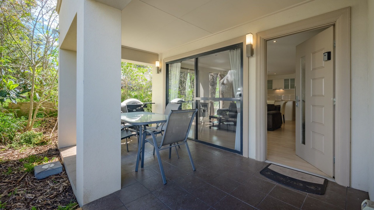 Photo of Patio Balcony in Lake Hume Village