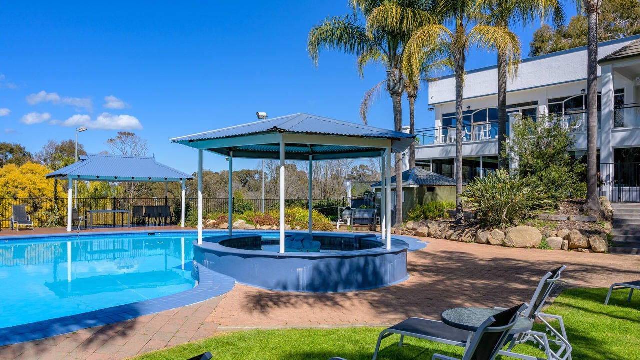 Photo of Patio Balcony in Lake Hume Village