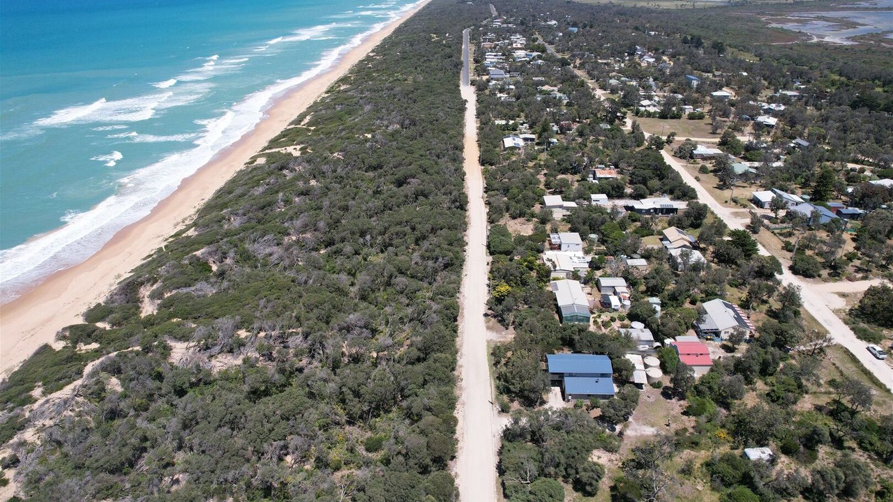 Photo of Others in Paradise Beach