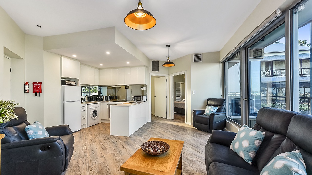 Photo of Livingroom in Rivoli Bay