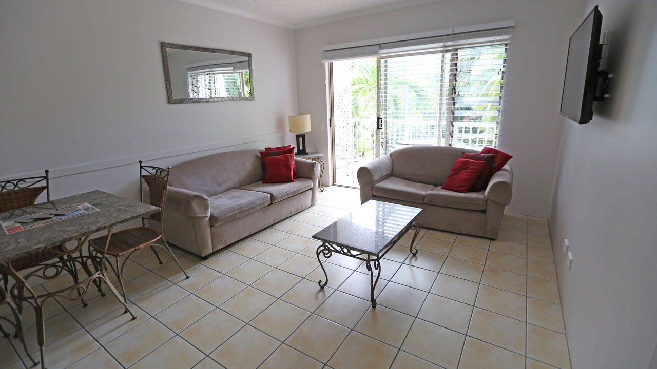 Photo of Livingroom in Holloways Beach
