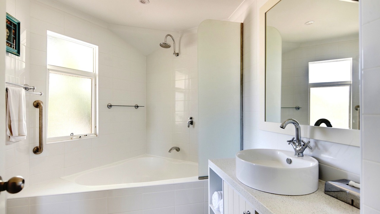Photo of Bathroom in Cable Beach