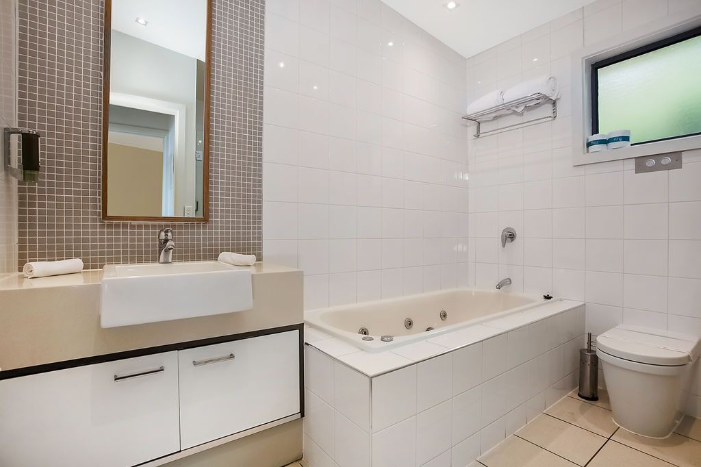 Photo of Bathroom in Skenes Creek
