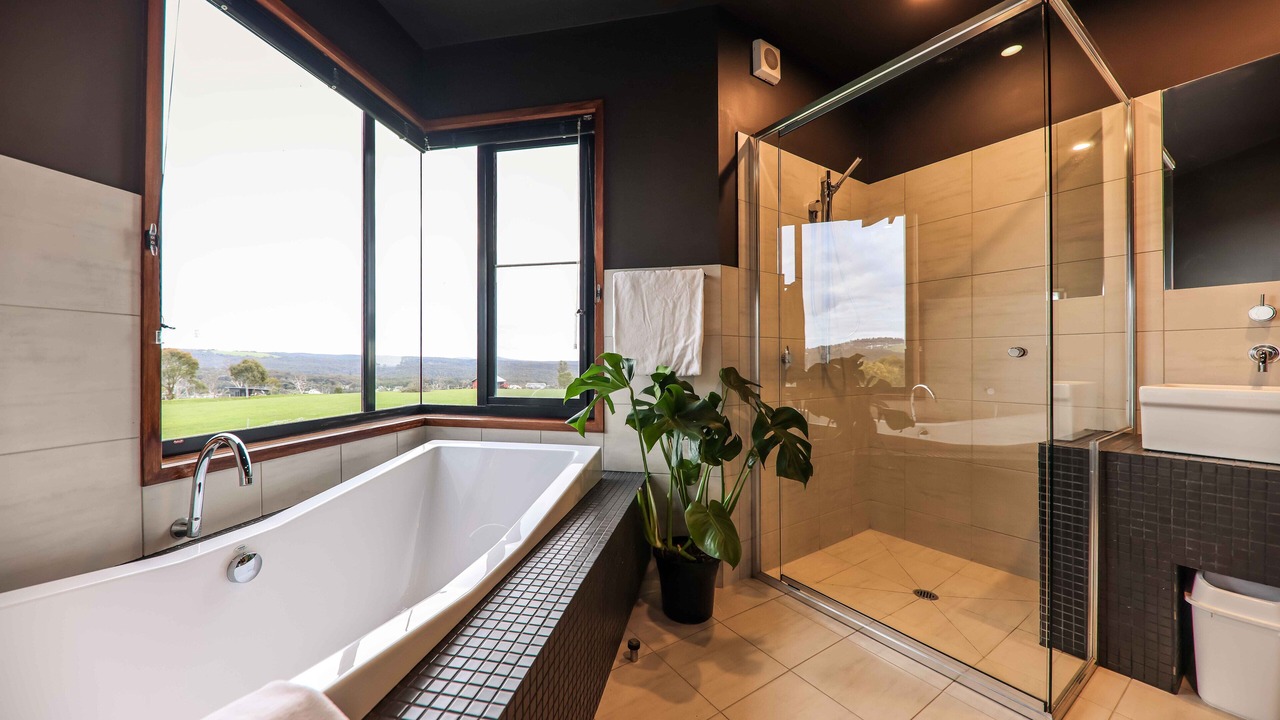 Photo of Bathroom in Hepburn