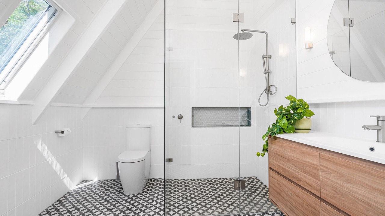 Photo of Bathroom in Belongil