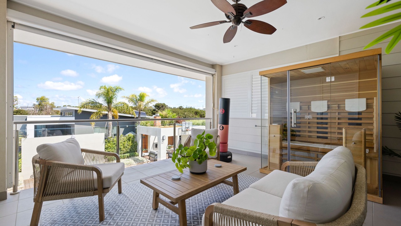 Photo of Patio Balcony in Cowes