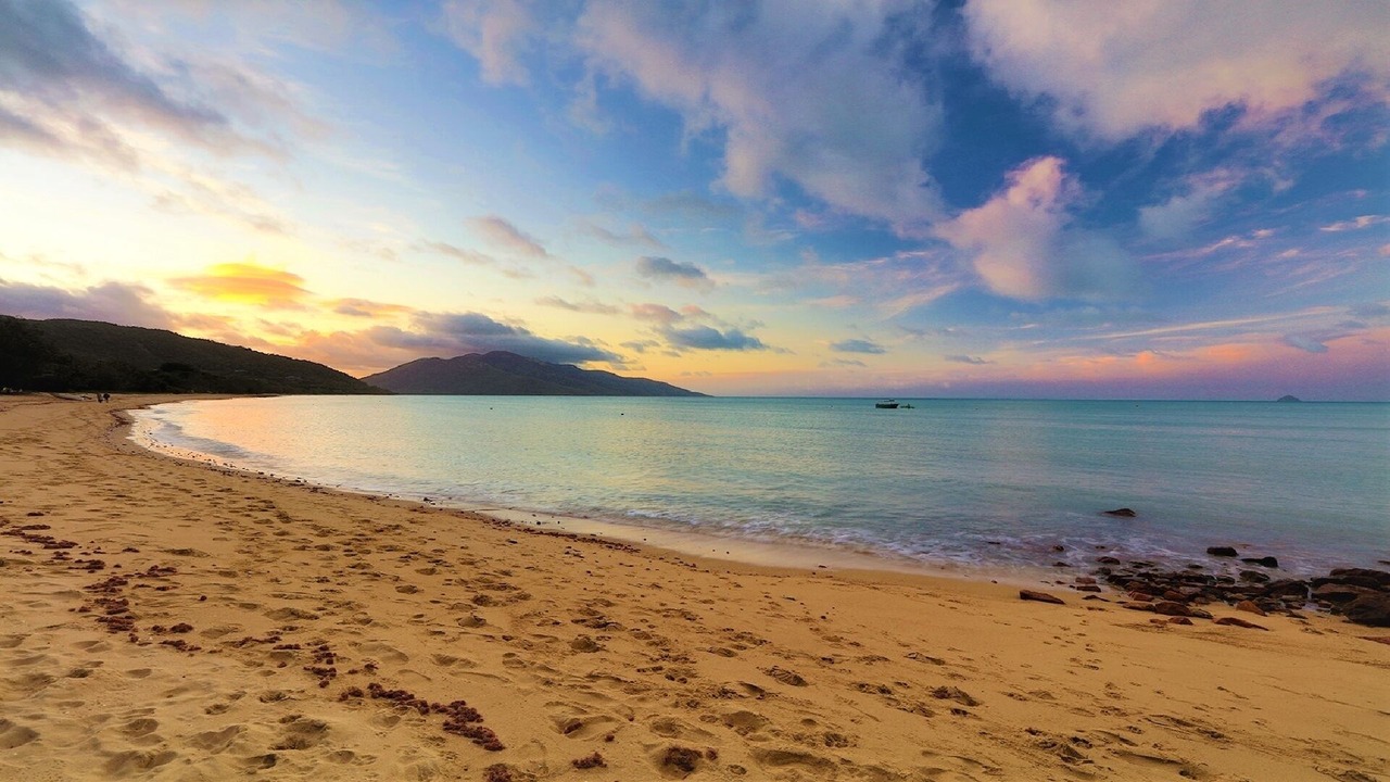 Photo of Others in Hideaway Bay
