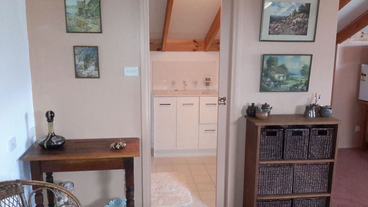 Photo of Bedroom in Lenah Valley