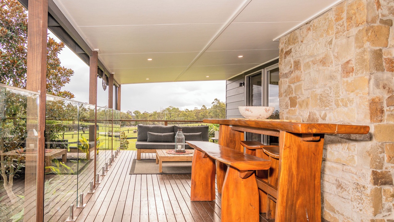Photo of Patio Balcony in North Rothbury