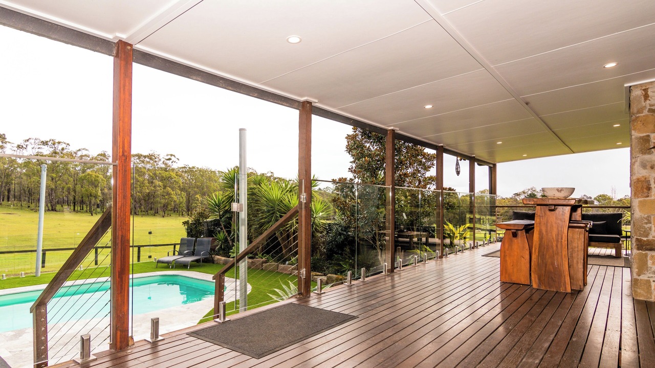 Photo of Patio Balcony in North Rothbury