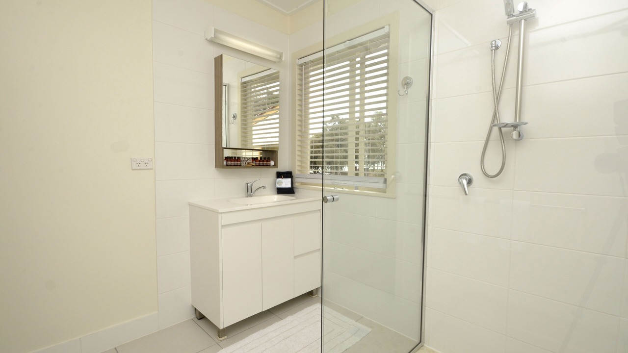 Photo of Bathroom in Urangan