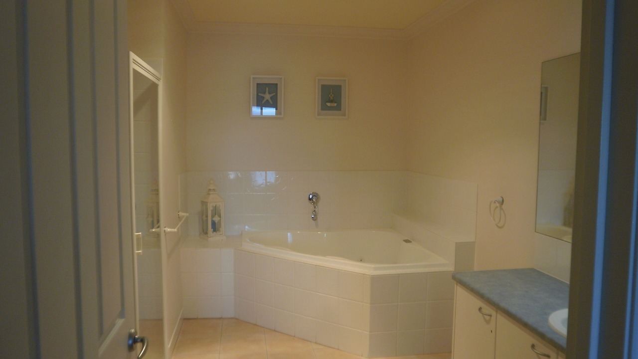 Photo of Bathroom in Cowes