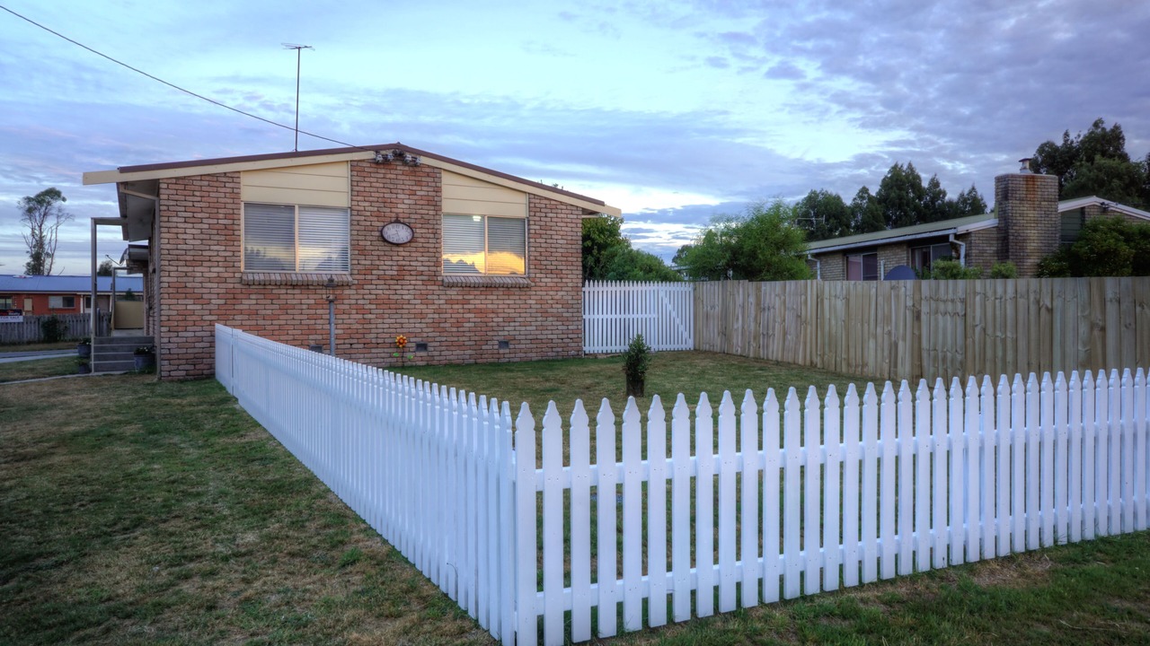 Photo of Others in Waratah