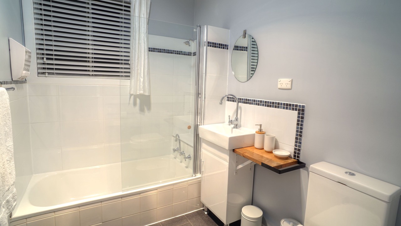Photo of Bathroom in Waratah