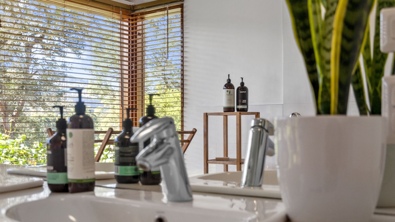 Photo of Bathroom in Huonville