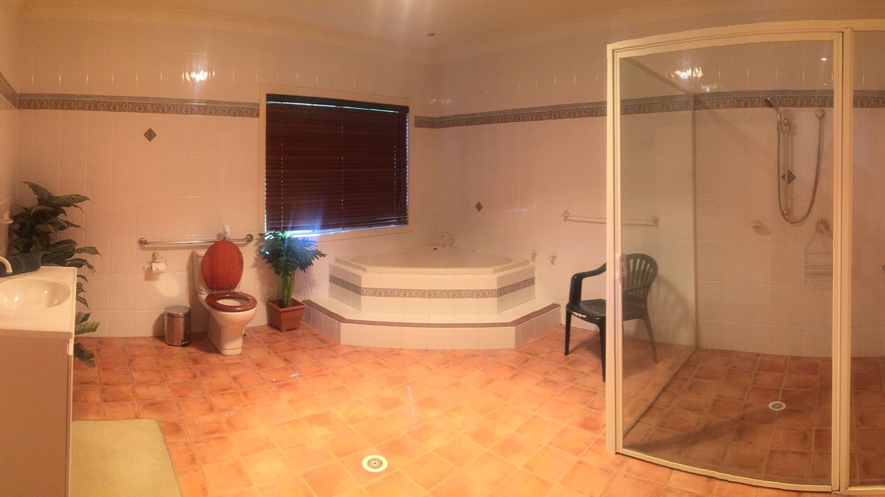Photo of Bathroom in Bandon Grove