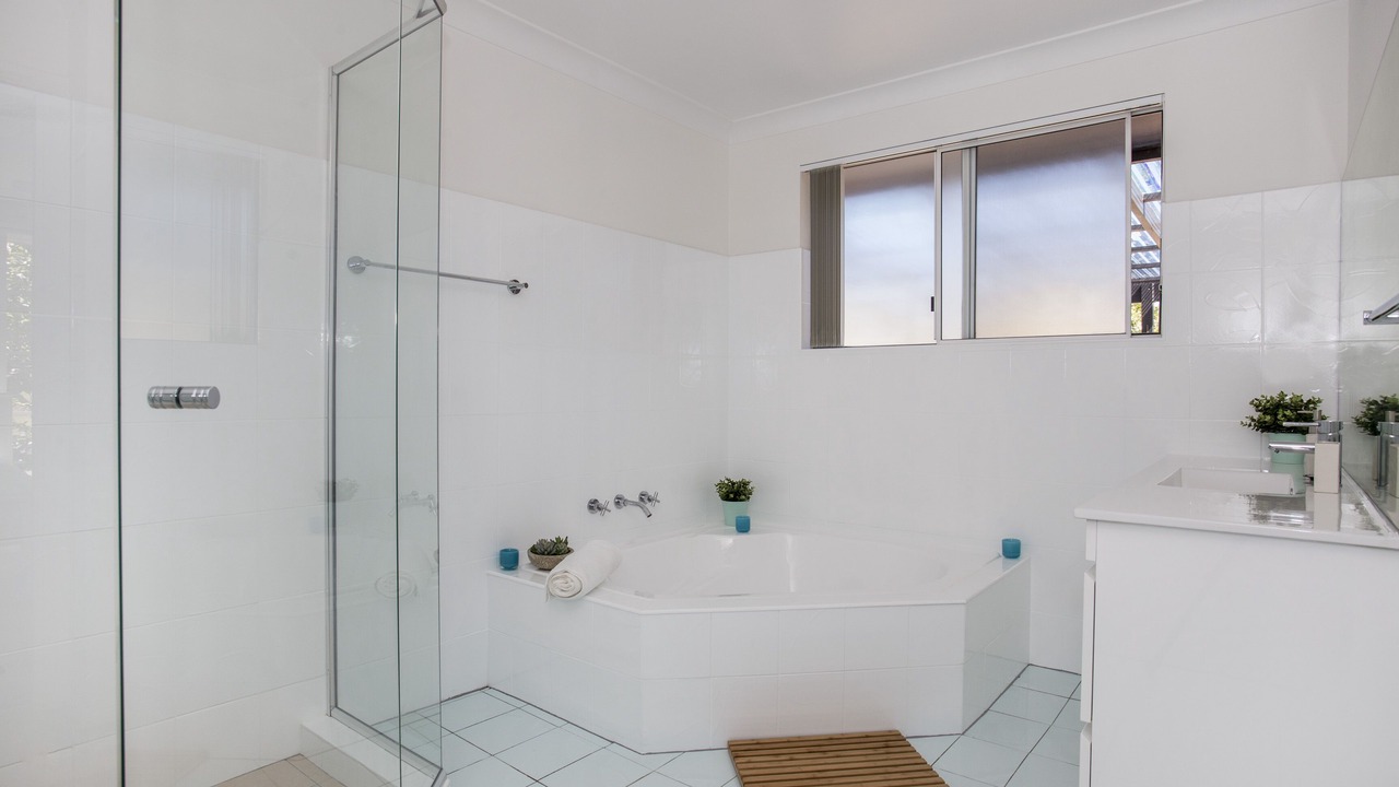 Photo of Bathroom in Lake Conjola