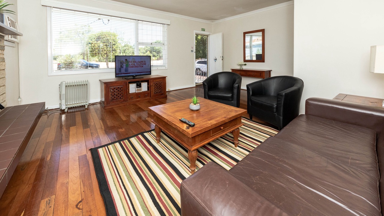 Photo of Livingroom in Thornlie