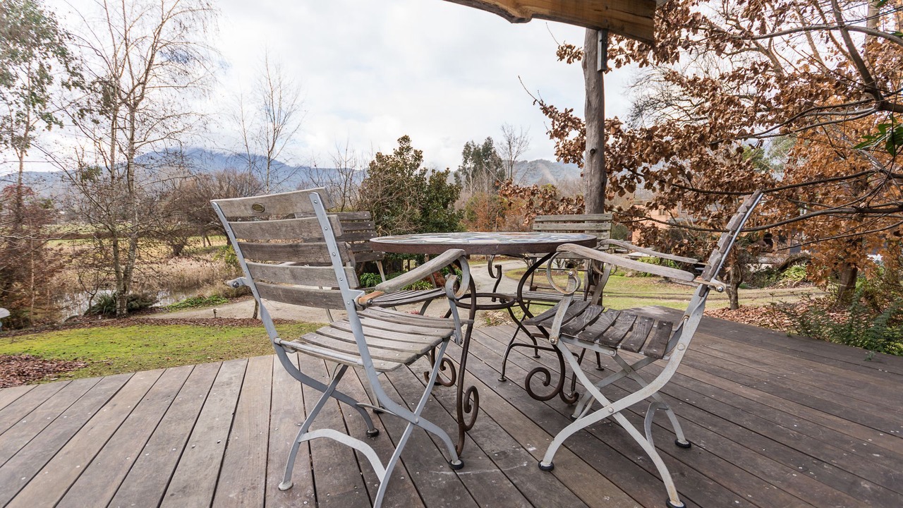 Photo of Patio Balcony in Tawonga South