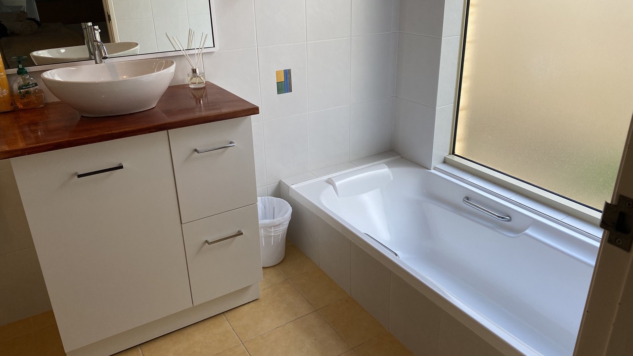 Photo of Bathroom in Wannanup