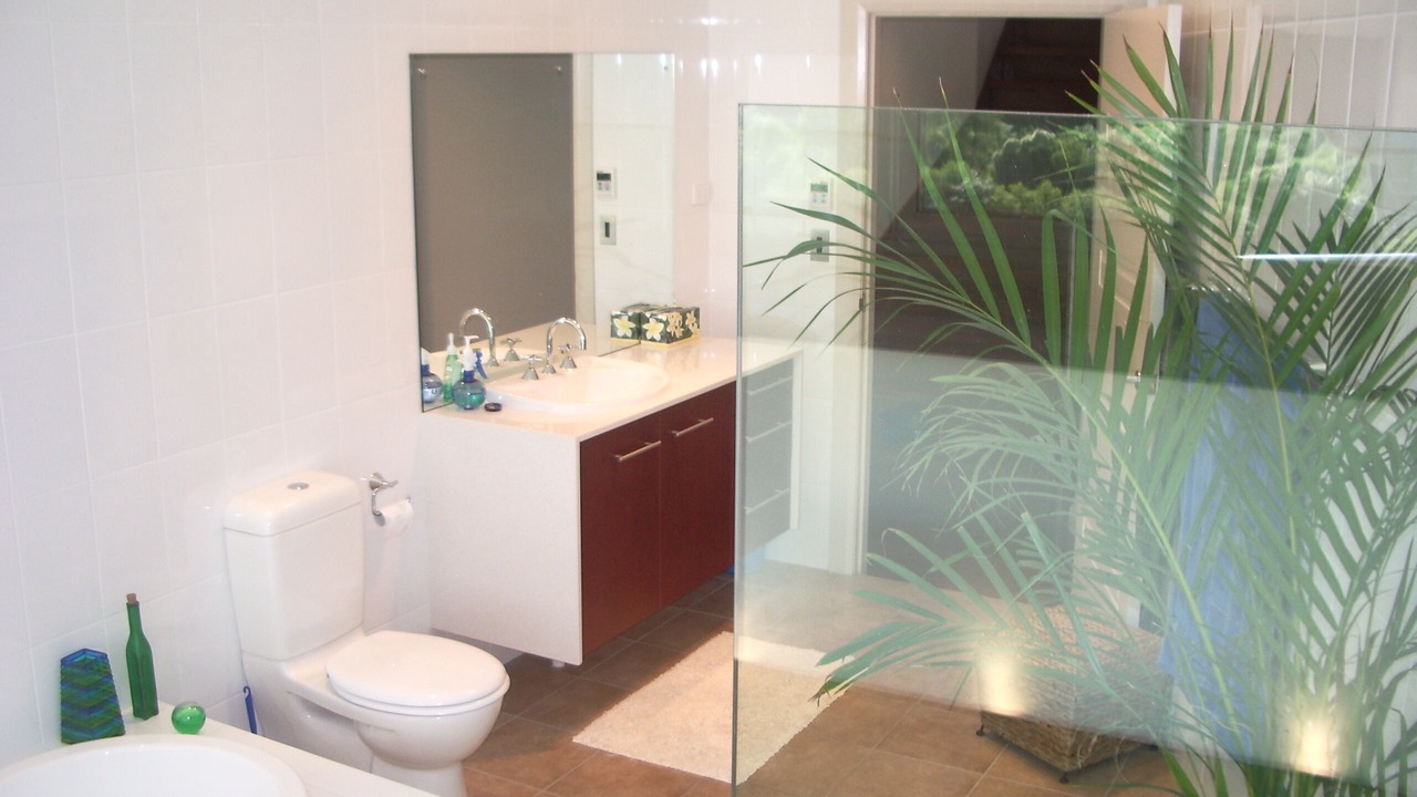Photo of Bathroom in Caffreys Flat