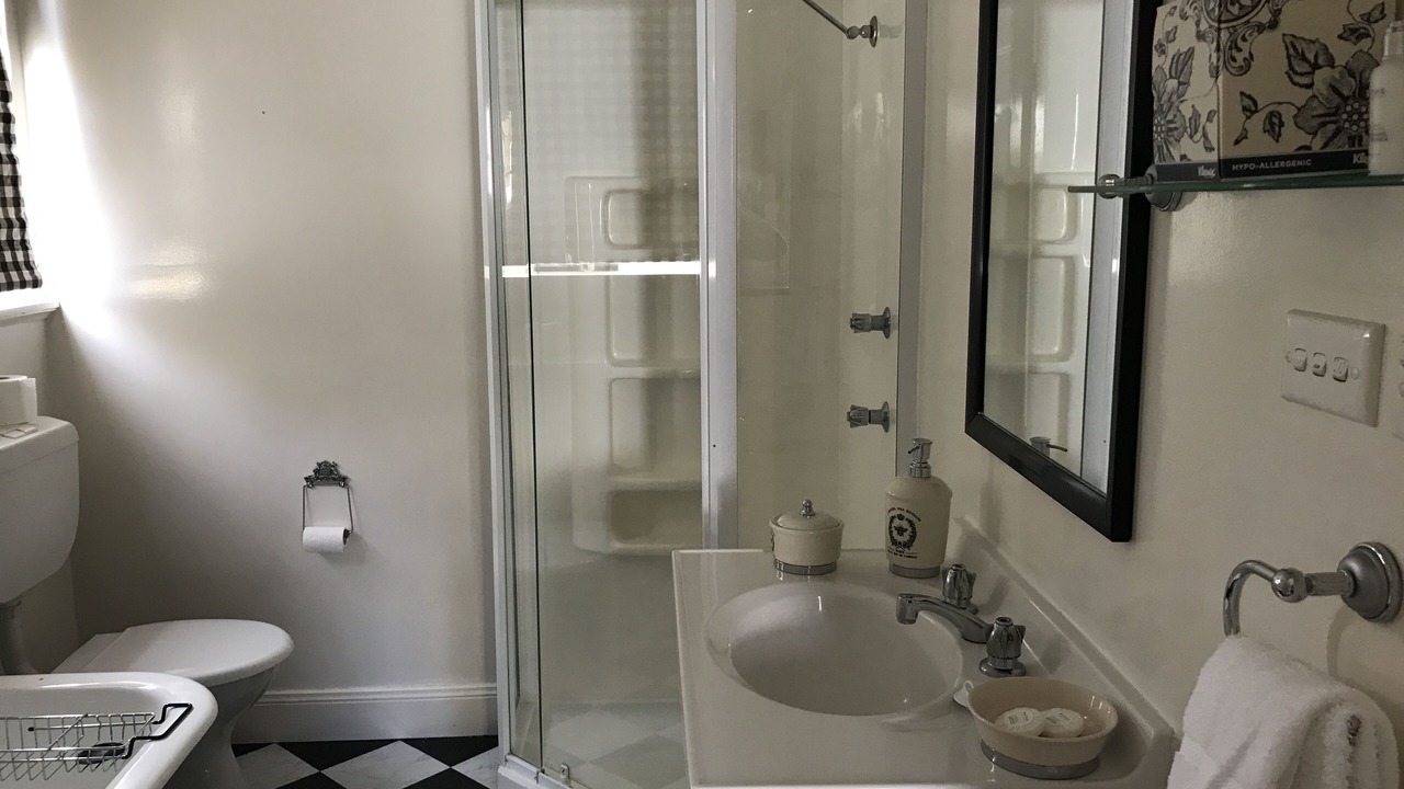 Photo of Bathroom in Armidale
