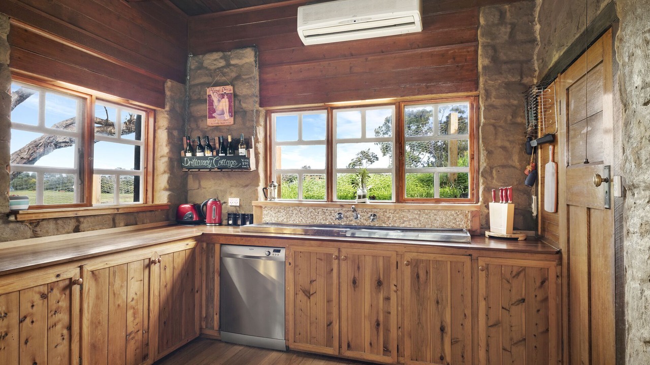 Photo of Kitchen in Ocean Grove